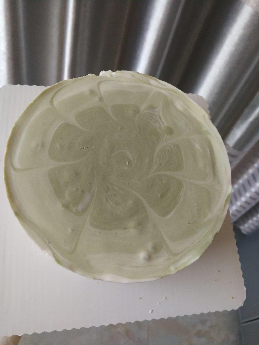 渐变抹茶慕斯蛋糕：我Amanda带着既美又作的抹茶甜点又来了！【曼食慢语】