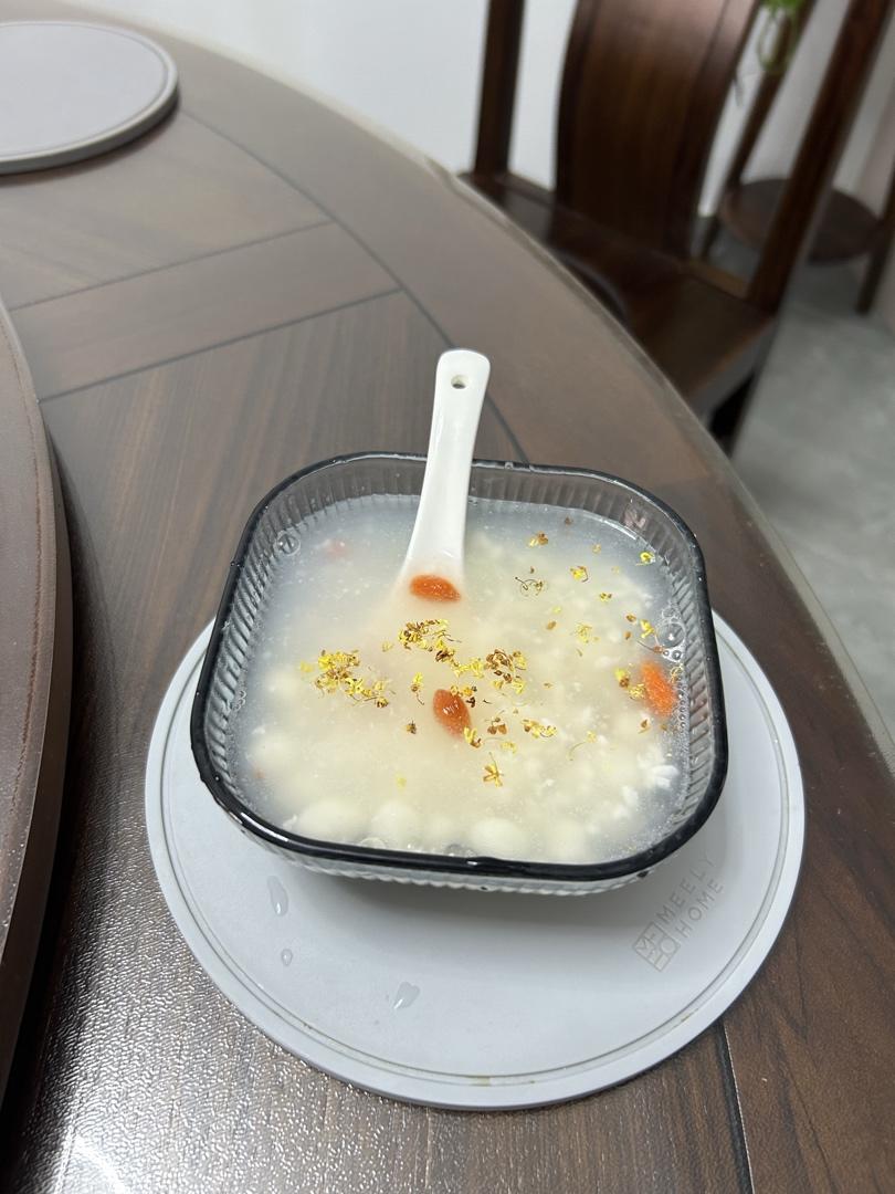 桂花酒酿圆子，自己做的圆子才好吃
