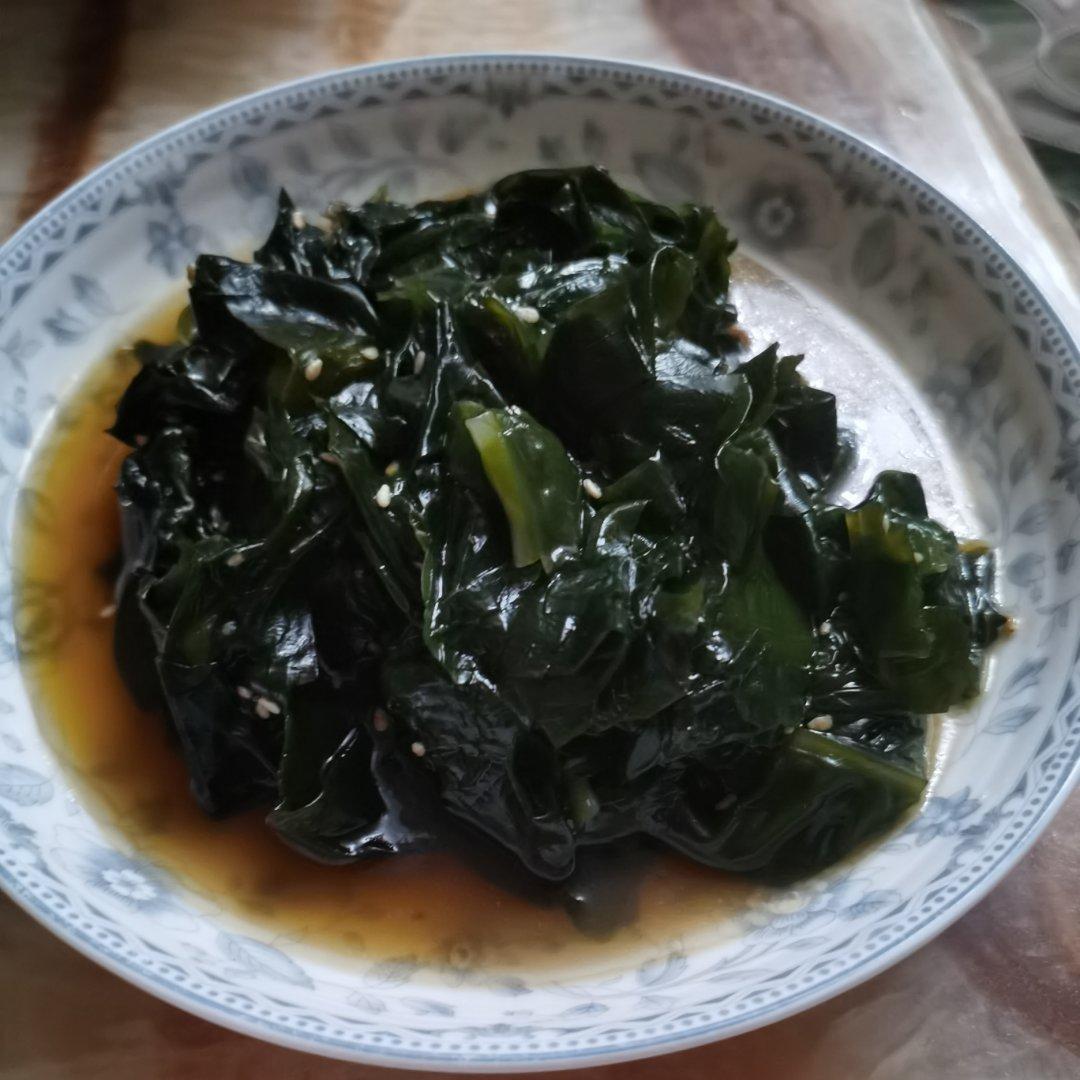 凉拌裙带菜