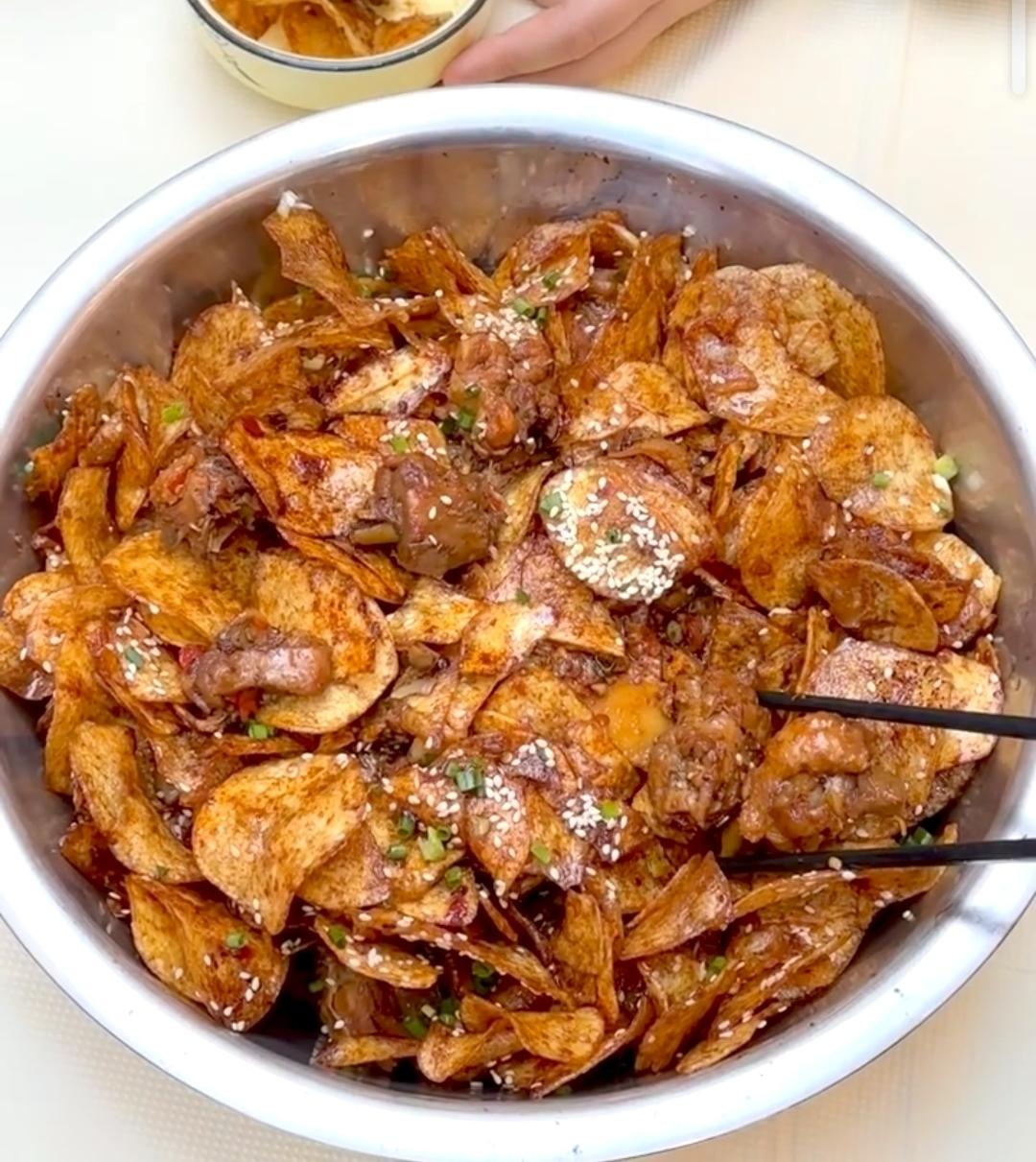 麻辣薯片干锅鸡