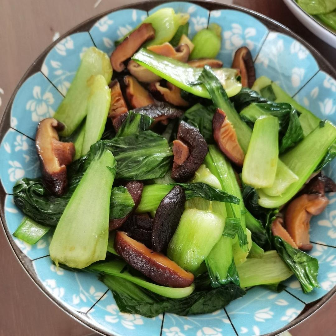 清炒油菜干香菇