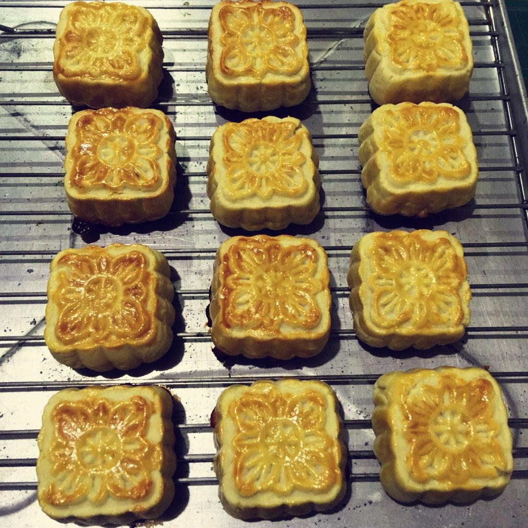 超虐的半岛酒店奶黄月饼（赖子自留帖）
