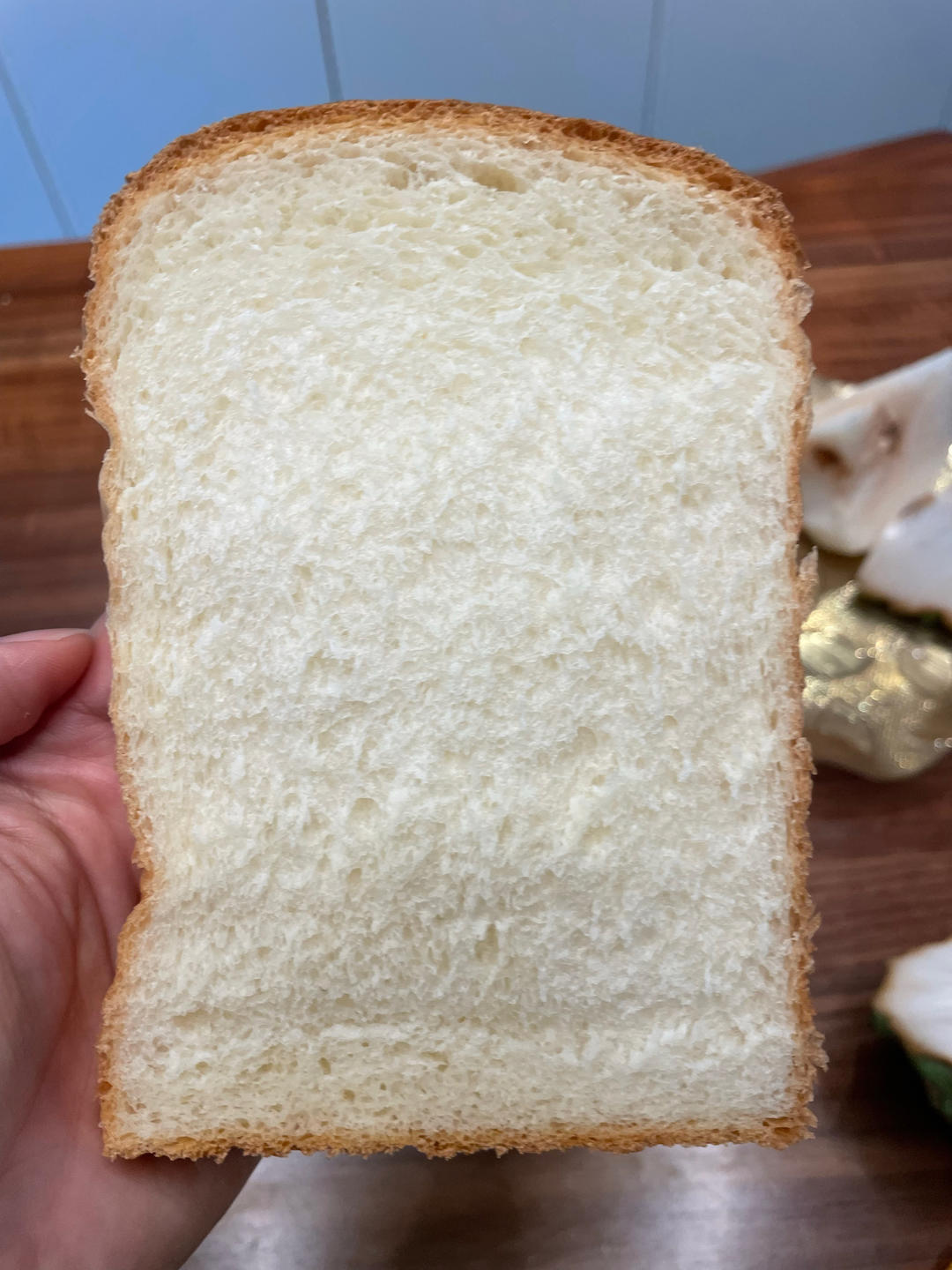 奶香纯粹的重料淡奶油吐司