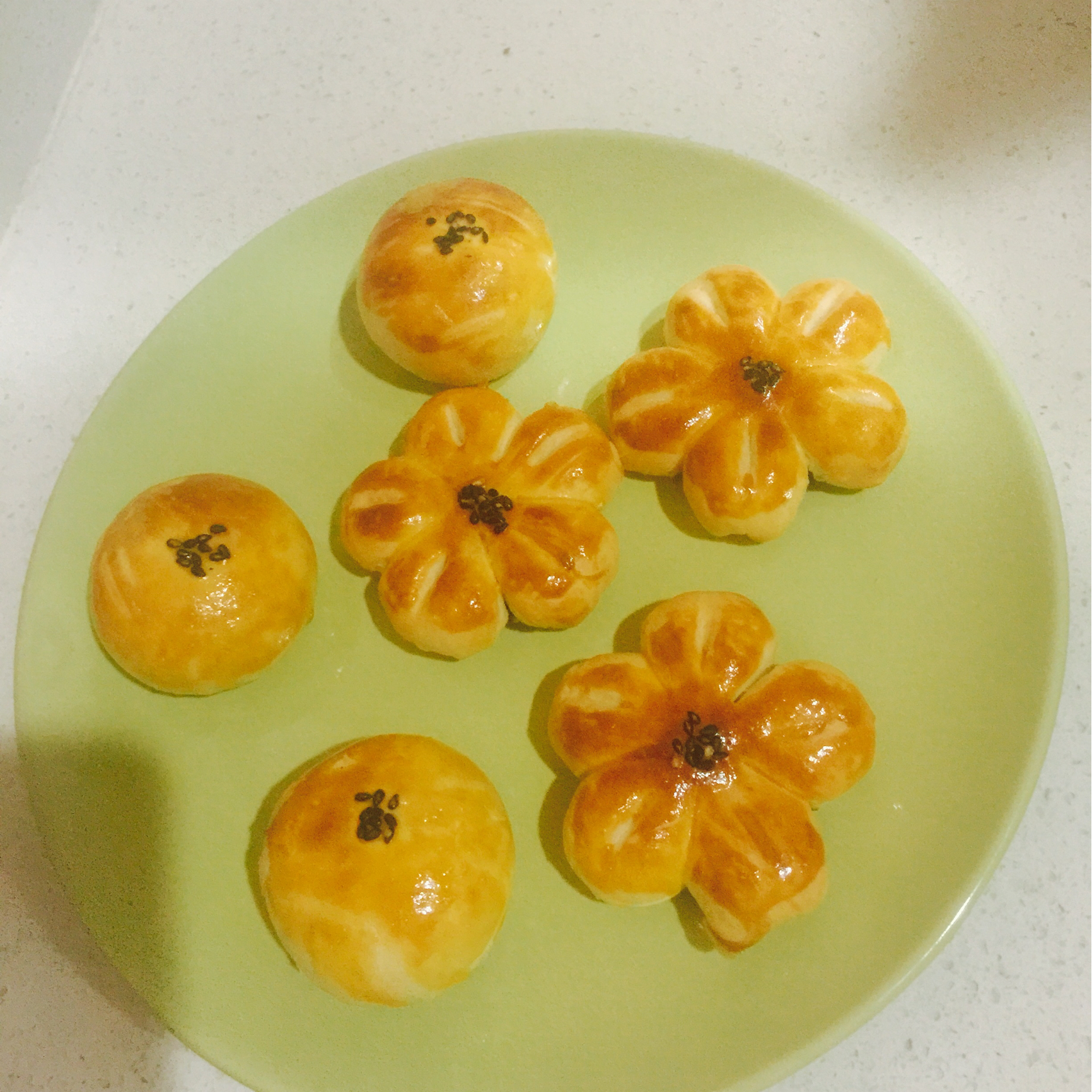 香芋梅花酥