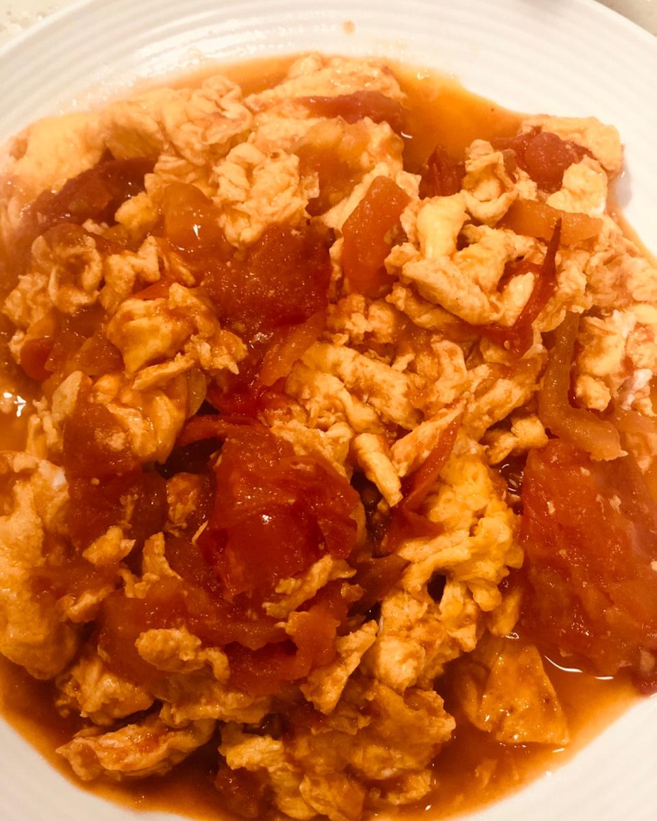西红柿炒鸡蛋时，多加这一步，鸡蛋香嫩又入味