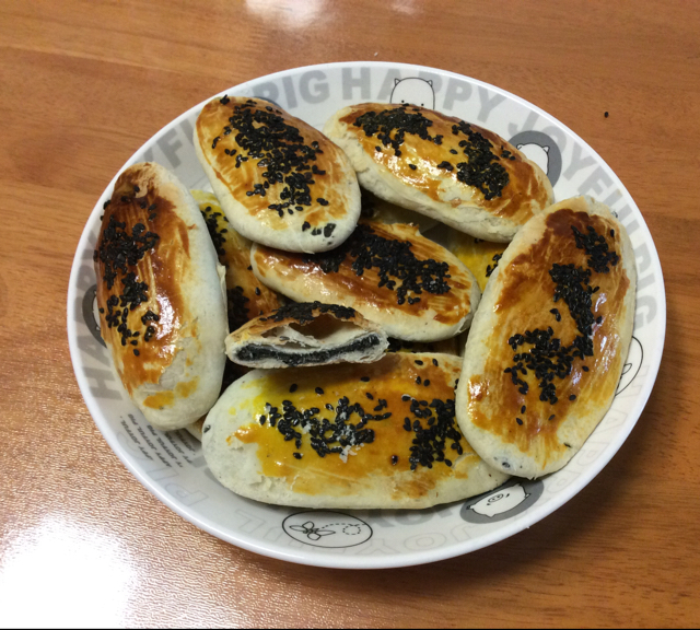 芝麻椒盐牛舌饼（北京小吃）