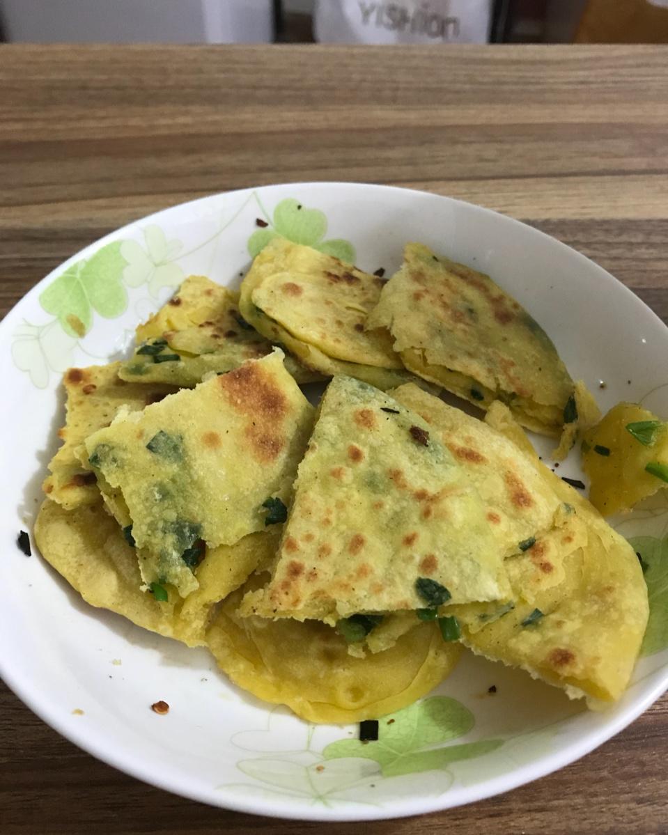 鸡蛋葱油饼                  （更新饼坯保存方法）