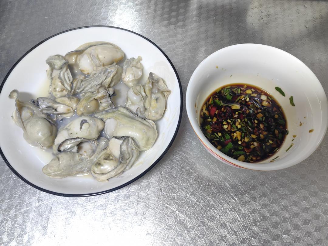 白灼生蚝肉