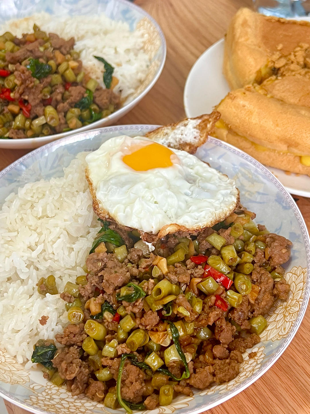 泰式打抛牛肉/猪肉碎饭