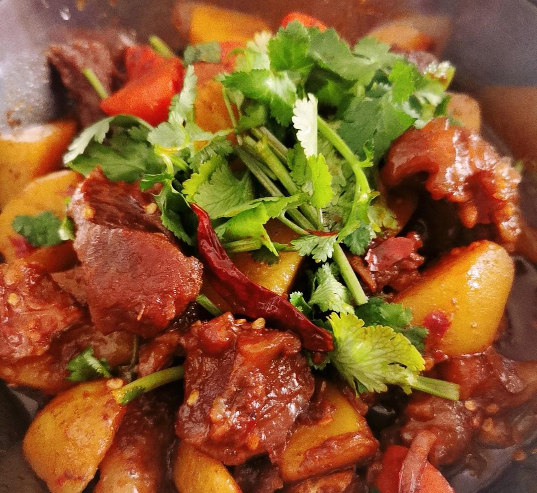 筋头巴脑牛一锅