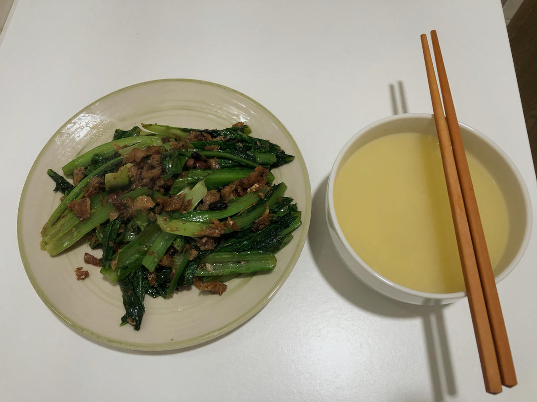 豆鼓鲮鱼油麦菜