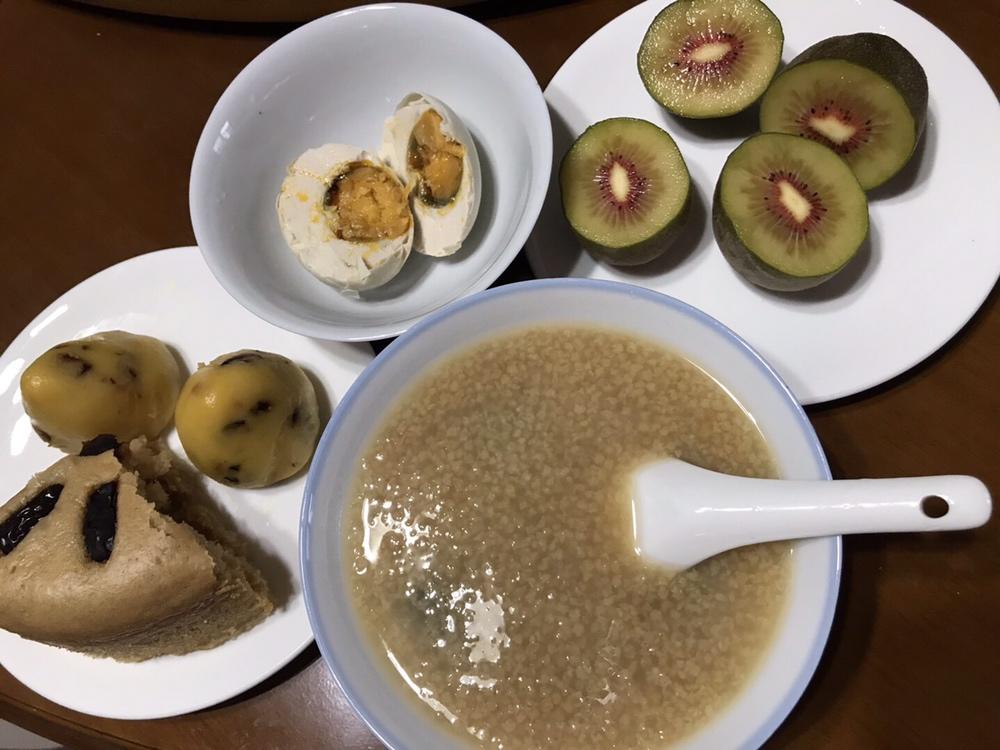 红枣小米粥