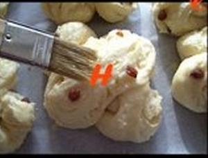 葡萄干椰蓉面包的做法 步骤6