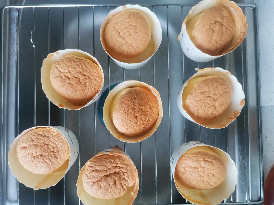 网红奶油纸杯蛋糕（八寸戚风蛋糕版）