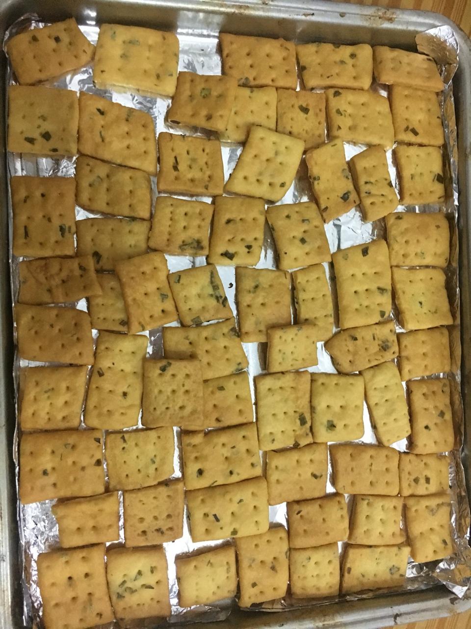 嘎嘣脆——香葱苏打饼干