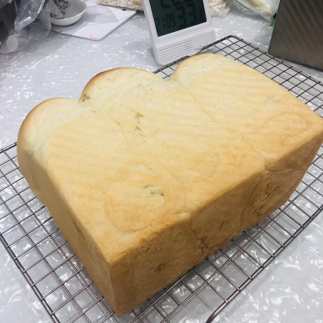 夺命软吐司(๑´ڡ`๑)超软拉丝极速方便的一次发酵吐司