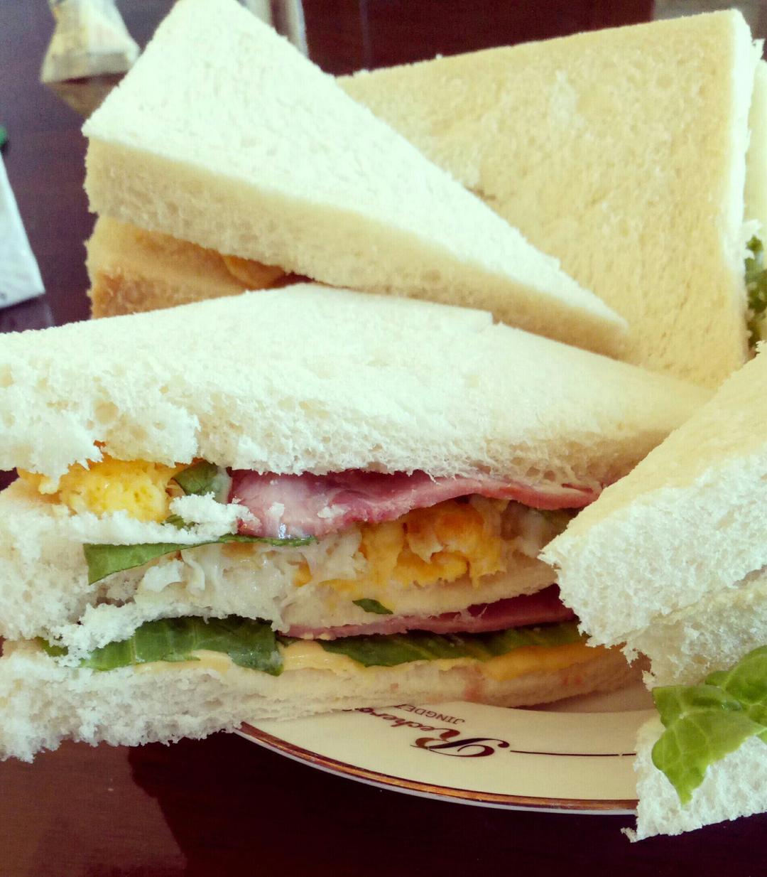 wow_v03z做的三明治