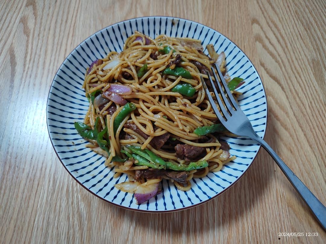 味道不输西餐厅的黑椒牛柳意面
