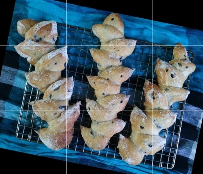 【免揉无油超简单】黑橄榄麦穗面包