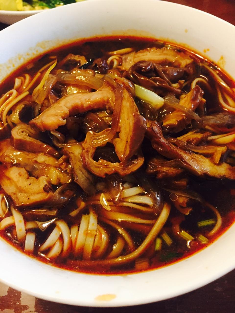 冰岛长老做的大肠浇头面