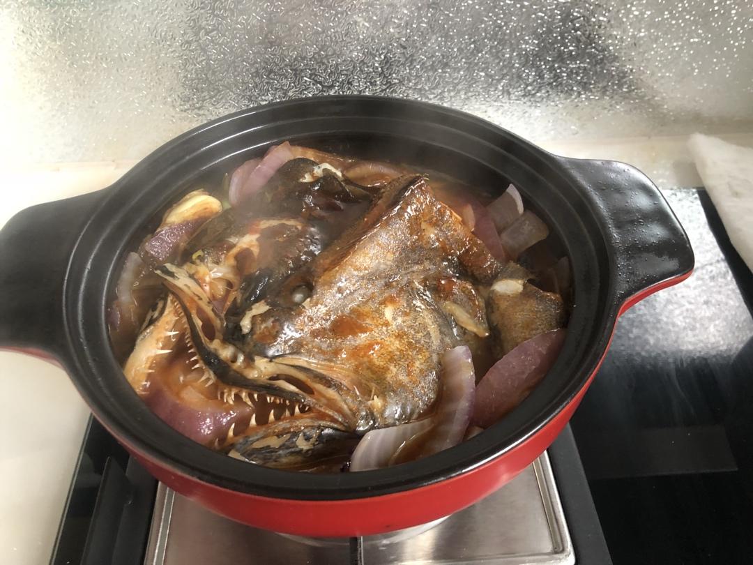 港式生啫（ze）之砂锅鱼头煲
