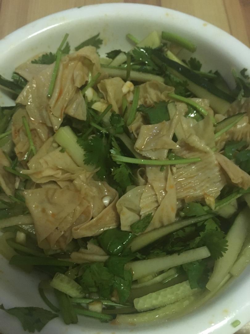 凉拌干豆皮