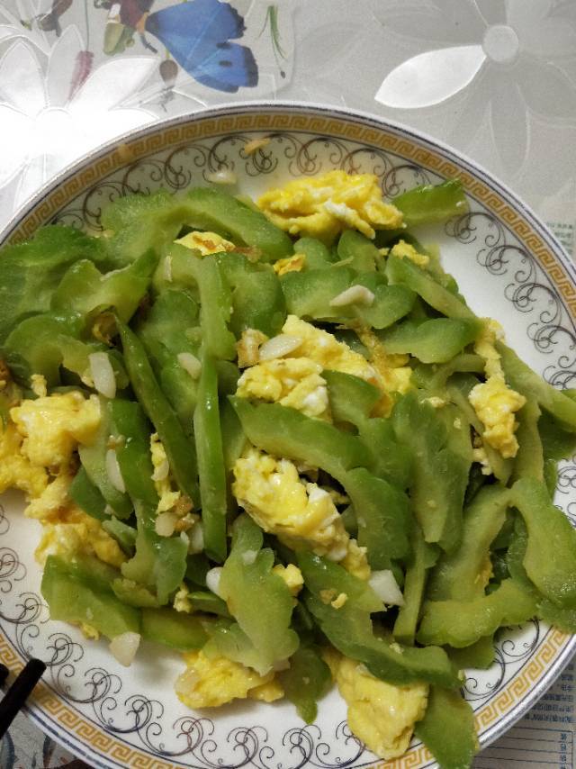 苦瓜炒蛋