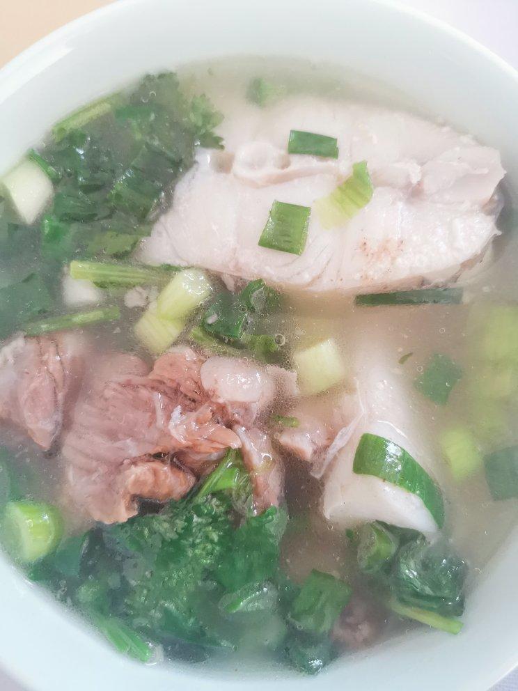 清炖羊肉汤