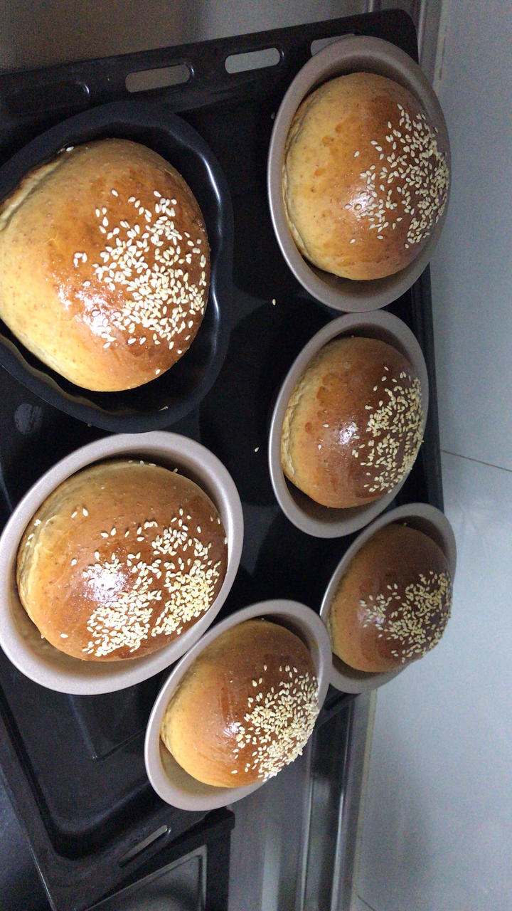 汉堡胚面包餐包（视频夏季轻松快速手揉手套膜方法）