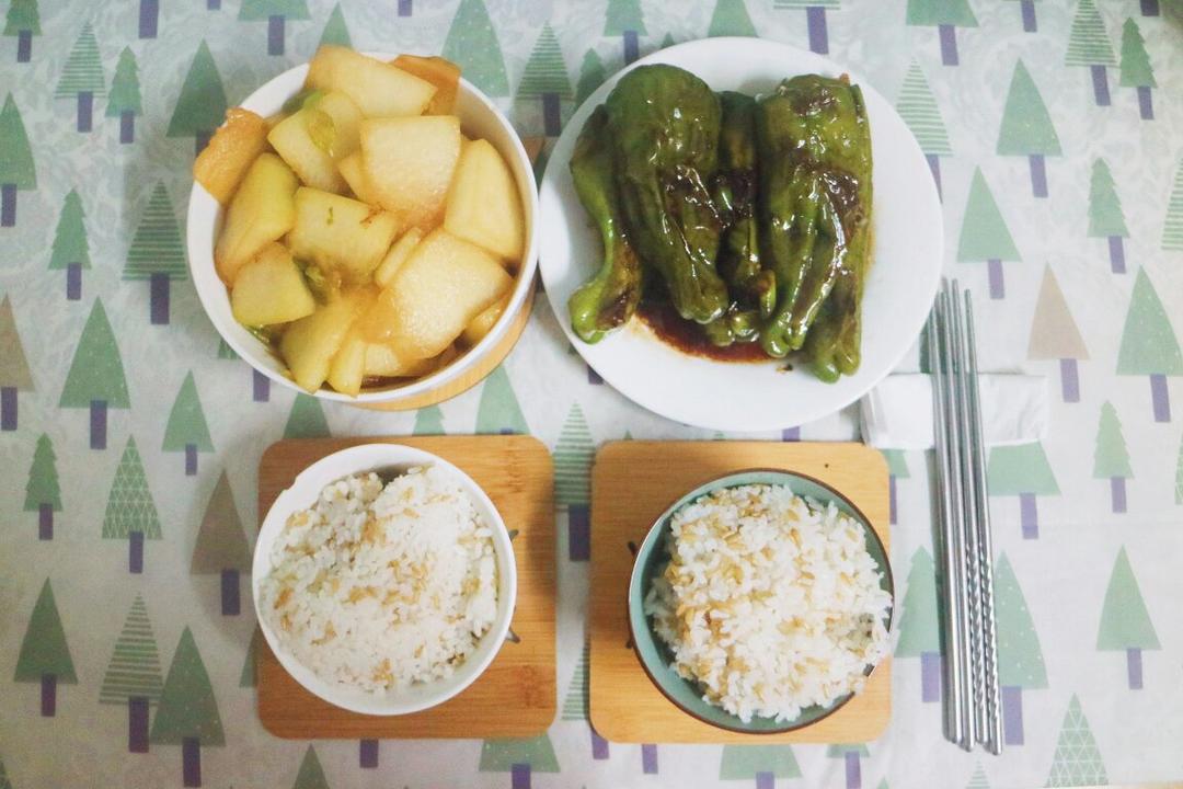 下饭菜肴--青椒酿肉