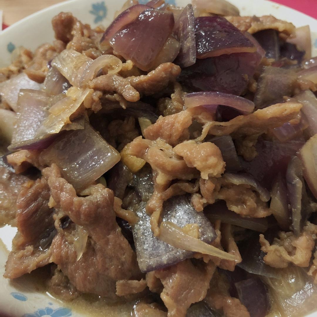 洋葱炒牛肉