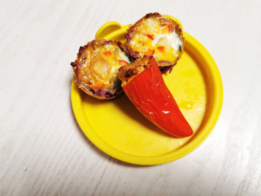 宝宝辅食-紫薯燕麦挞+青椒塞肉的做法