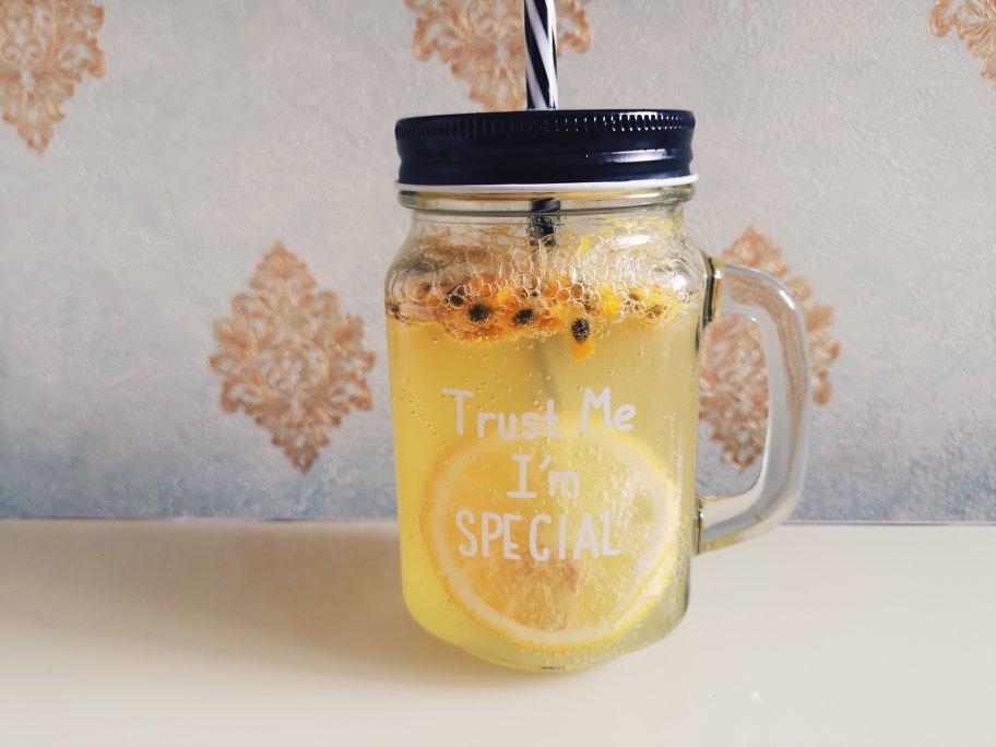 青柠/青桔百香果气泡水/夏日必备