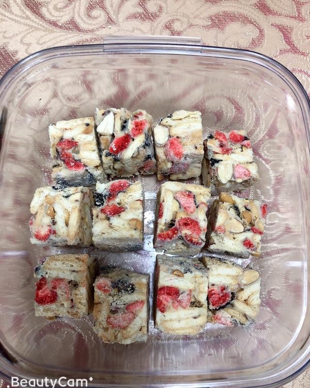 网红雪花酥冻干草莓🍓