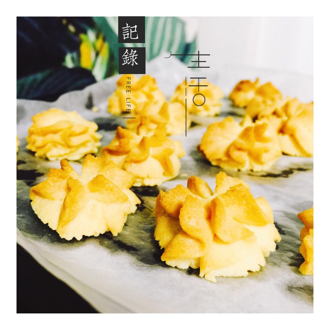 一抿即化酥到掉渣的珍妮曲奇云顶小花/烘焙视频饼干篇1