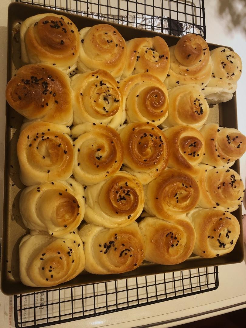 脆底蜂蜜小面包