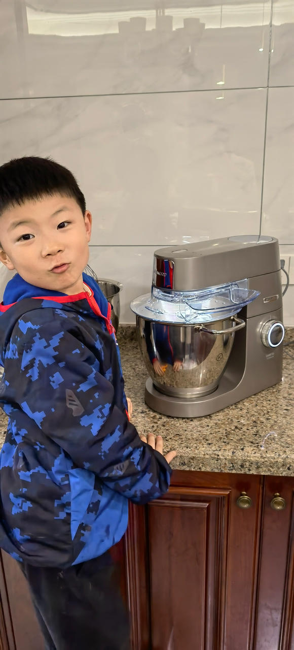 吐司，奶香手撕面包，超级香浓