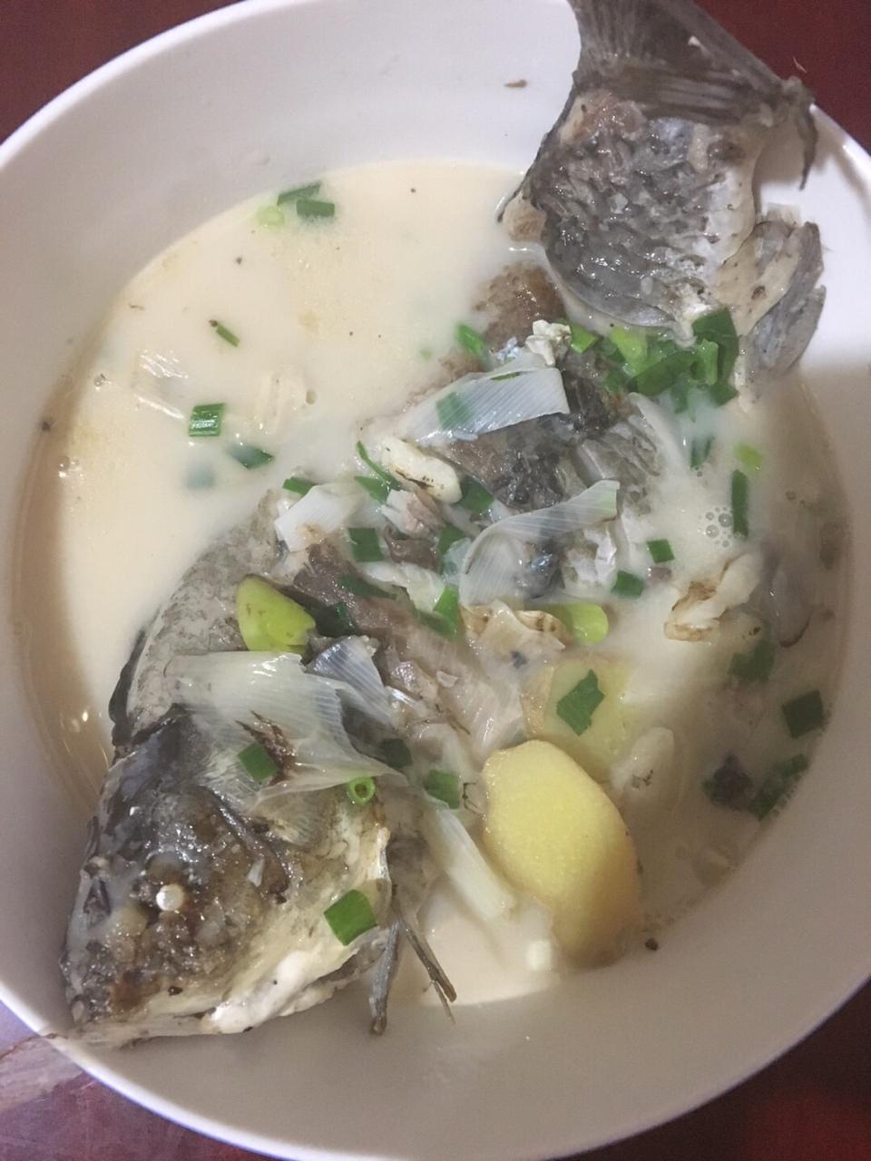 奶白鲫鱼汤的秘诀！