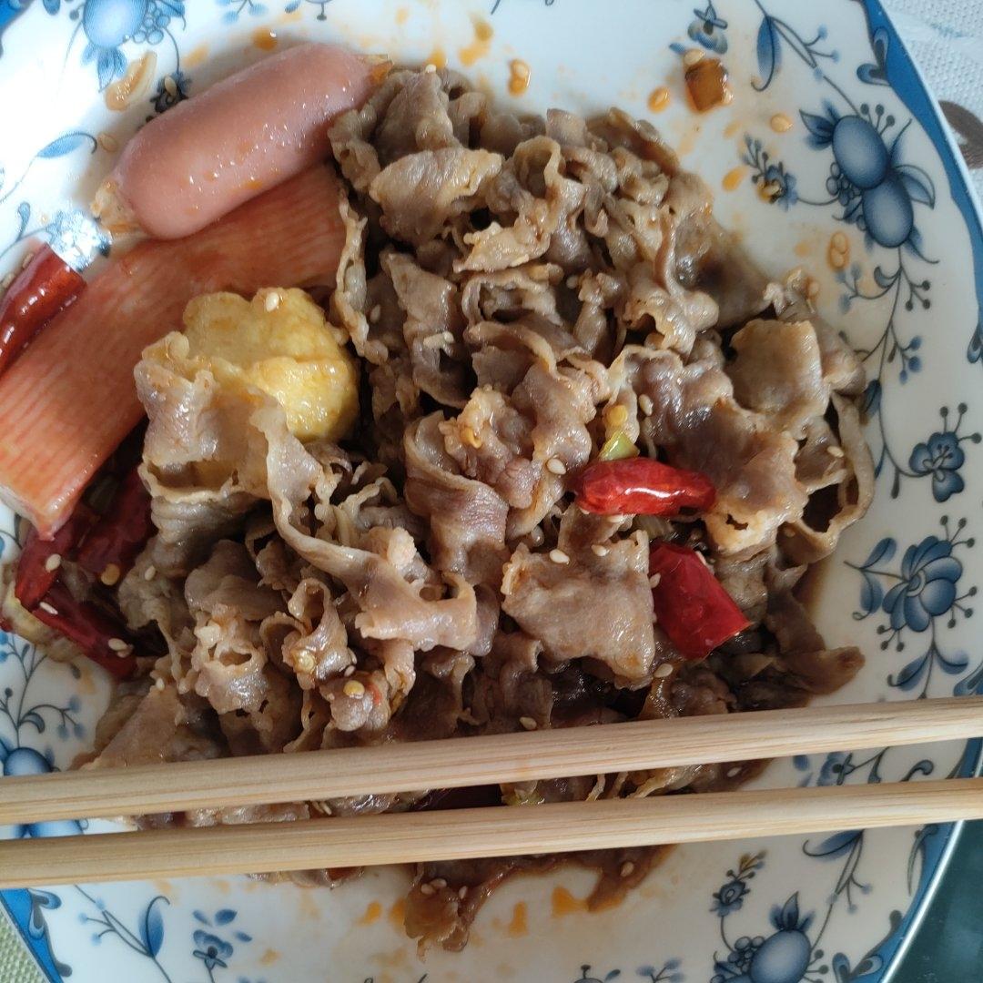 凉拌肥牛卷