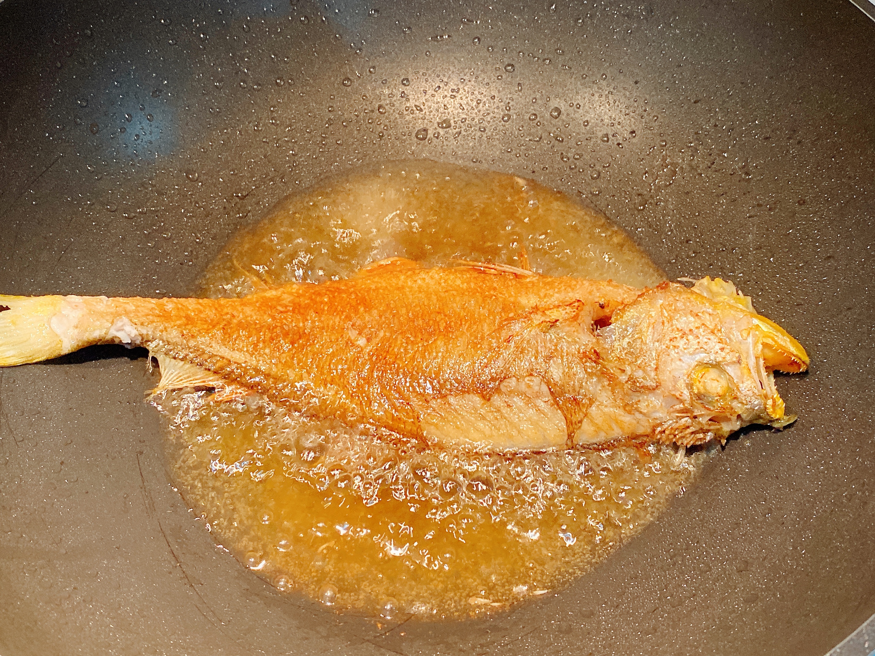红烧小黄鱼（鱼不碎）的做法 步骤4