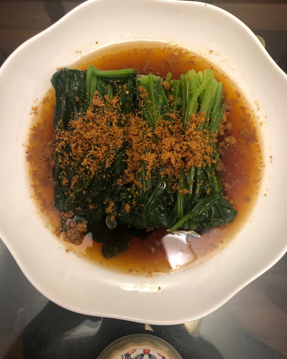 夏季冰爽香拌菠菜，减肥好食谱