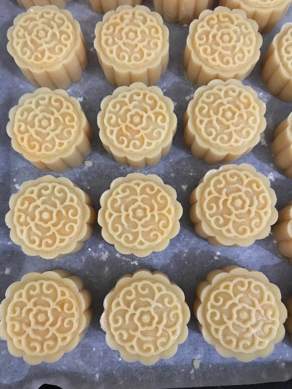 金沙奶黄月饼