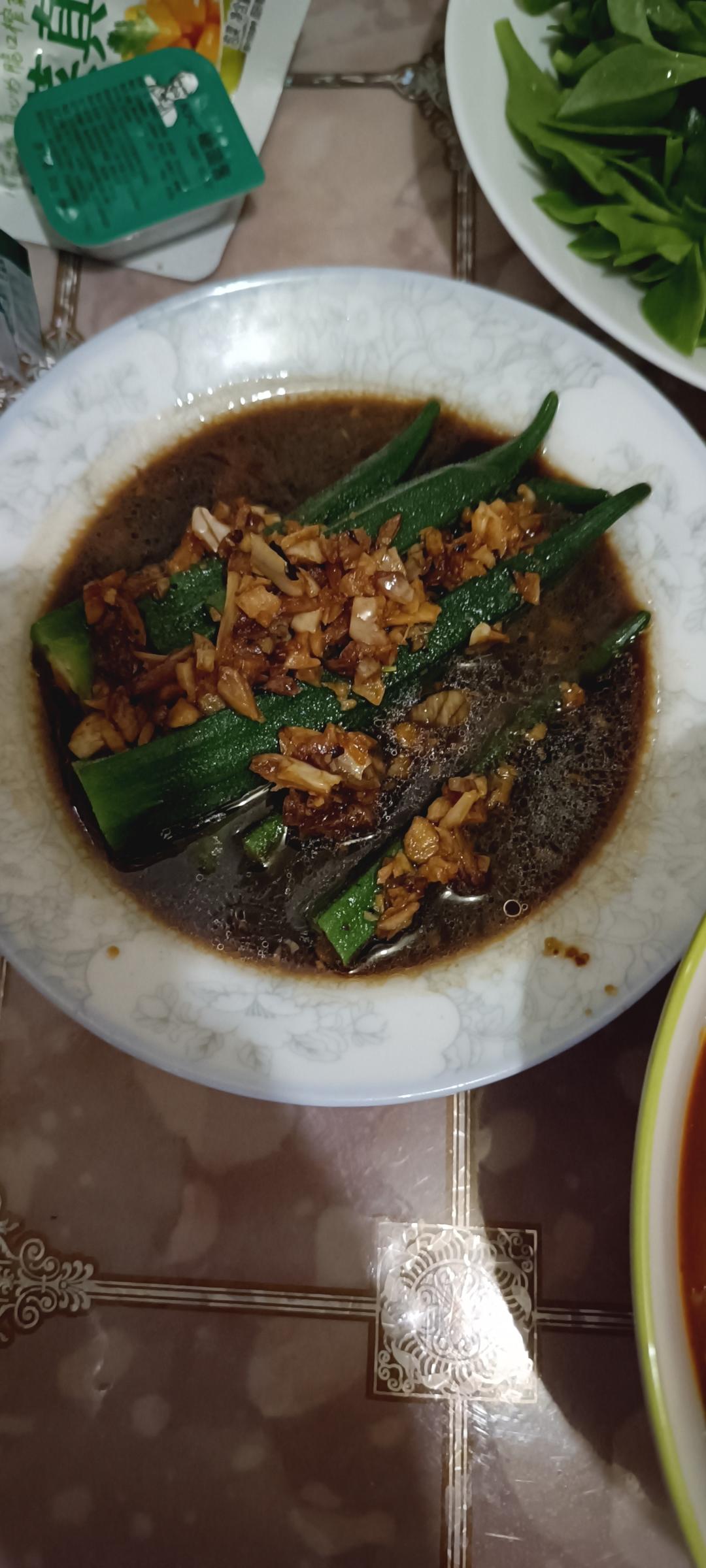 蒜蓉秋葵