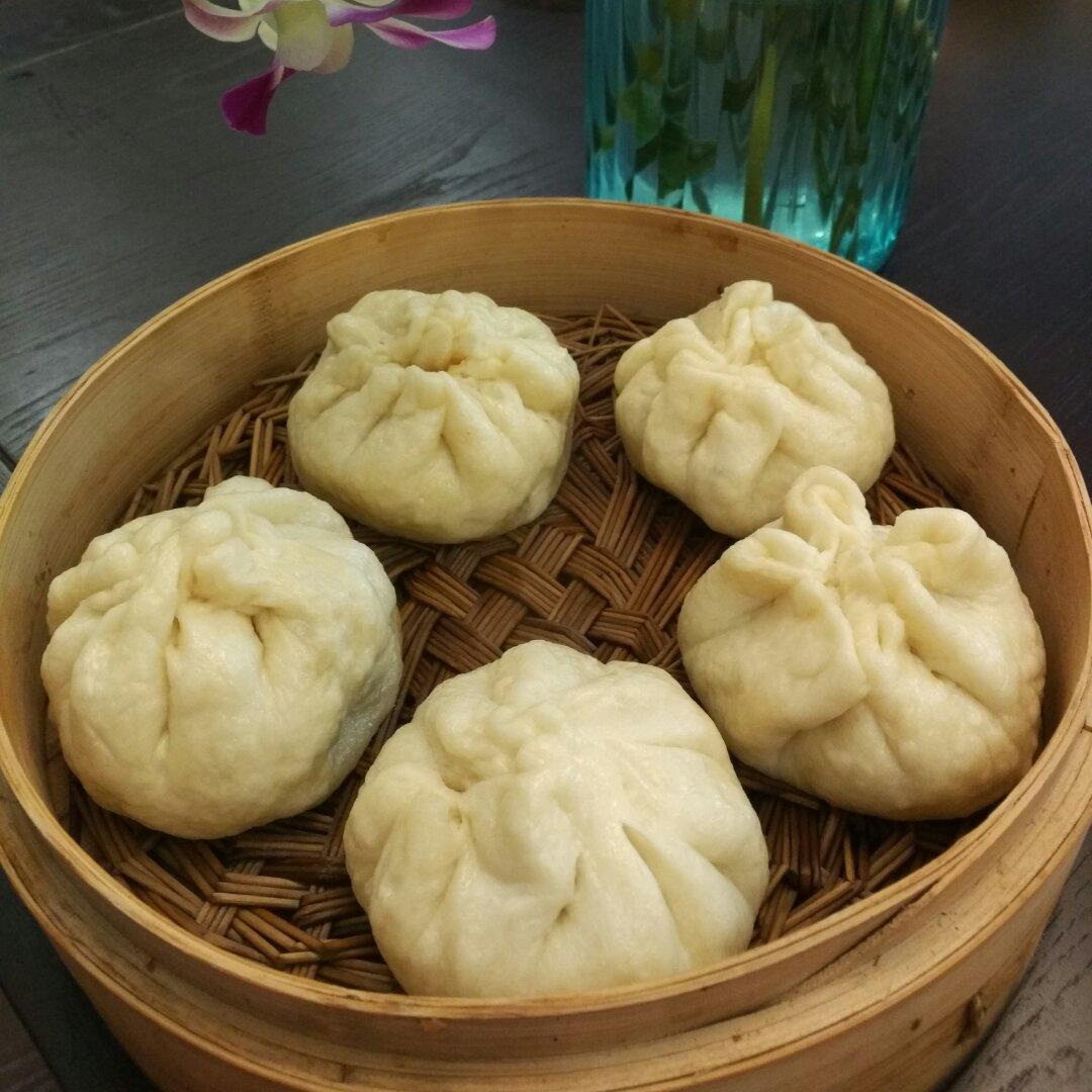 肉包子,杠杠的