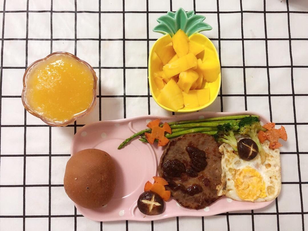 小学生早餐