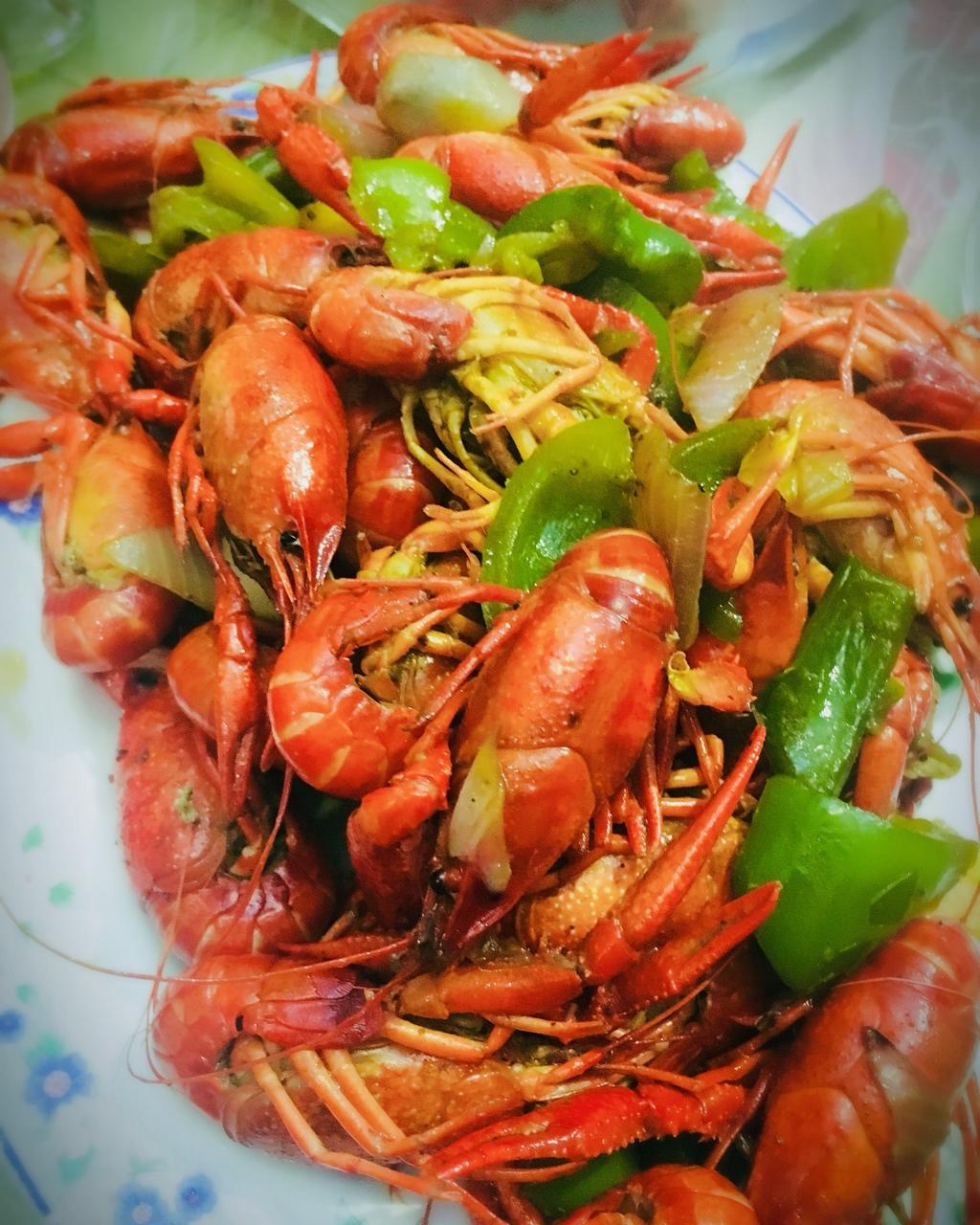 十三香龙虾