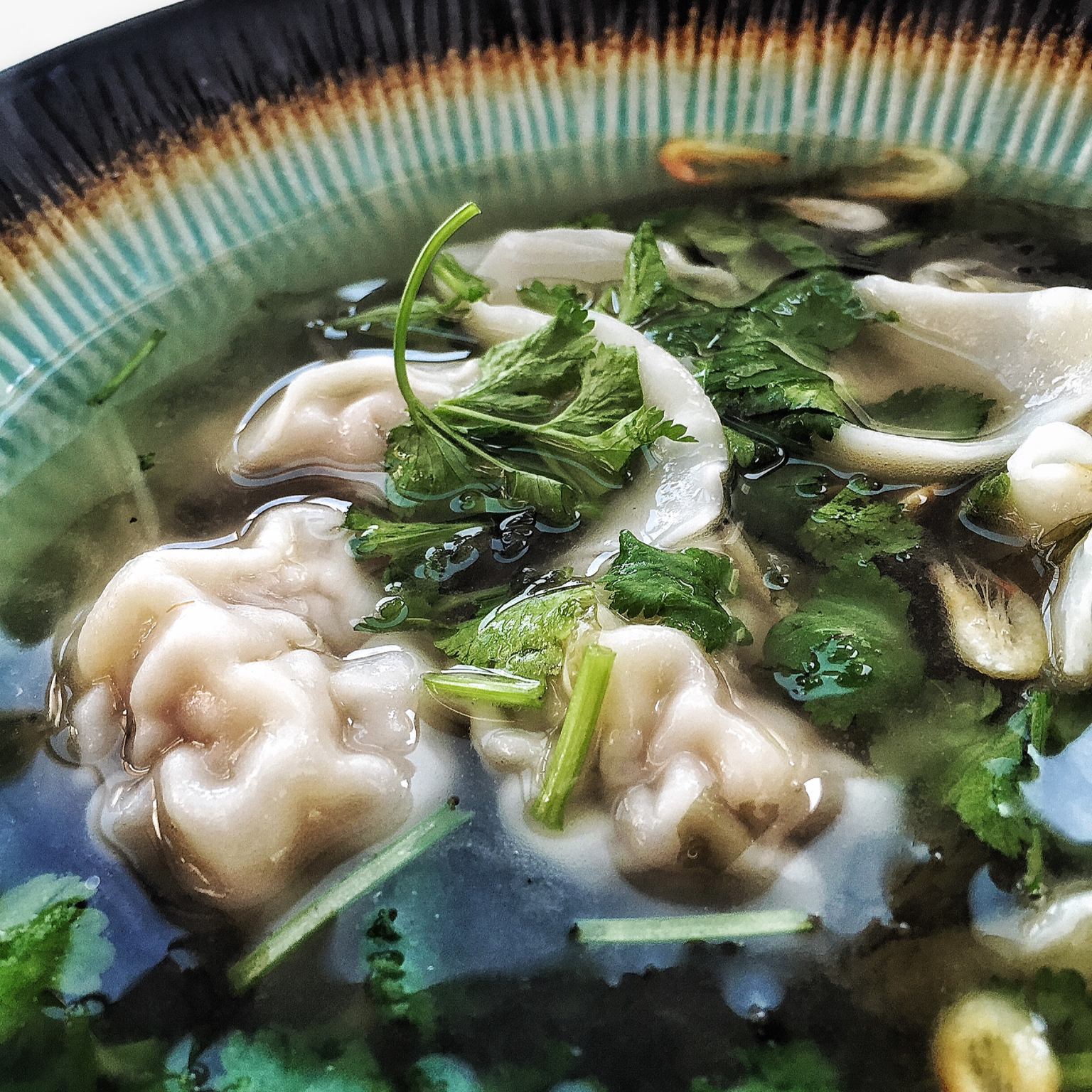 鲜肉虾仁玉米馄饨