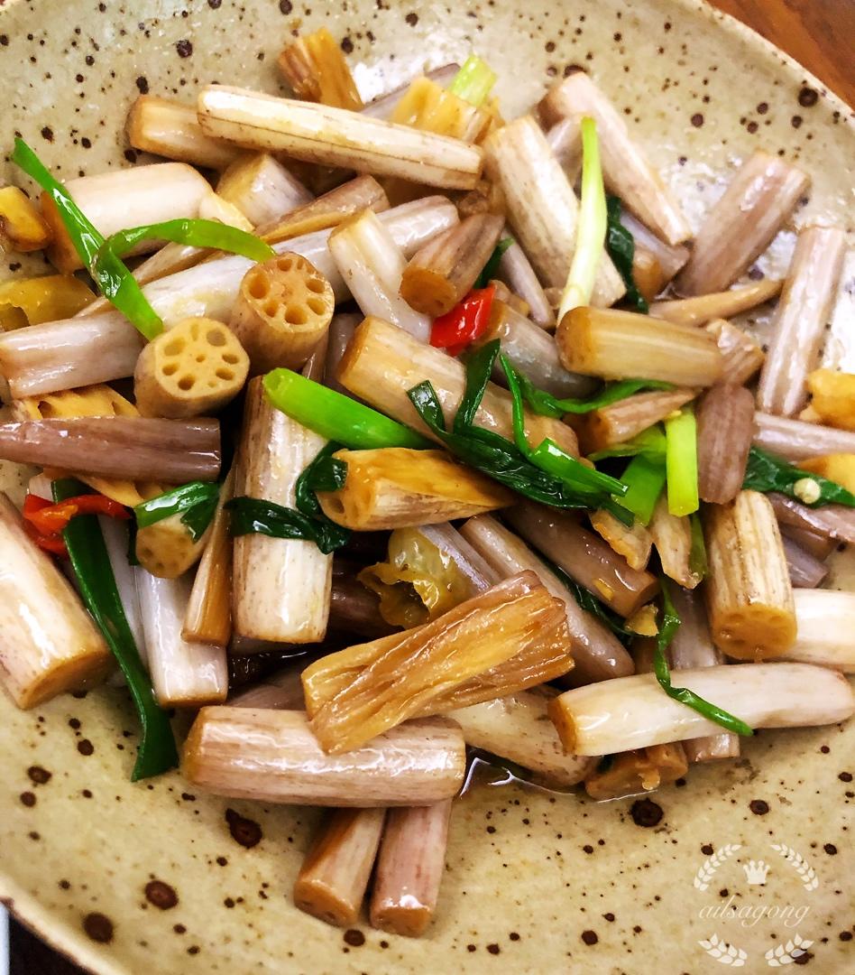 酸辣藕带