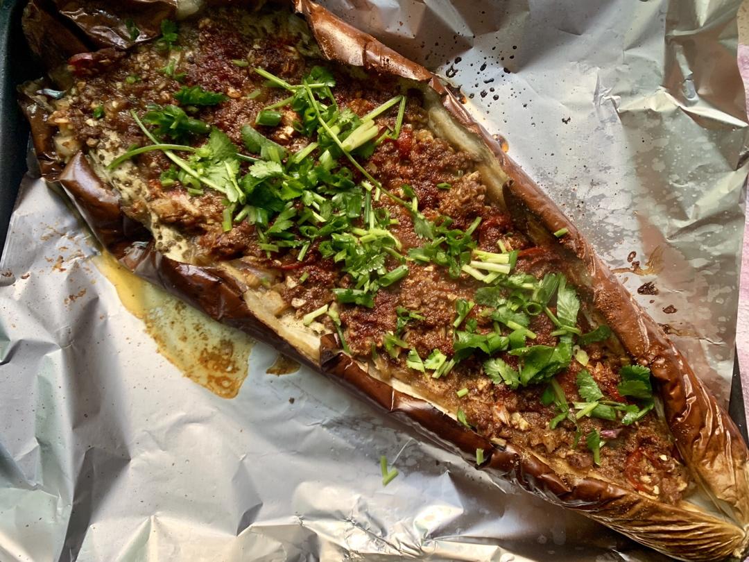 CC招牌菜销魂烤茄子，百吃不厌！