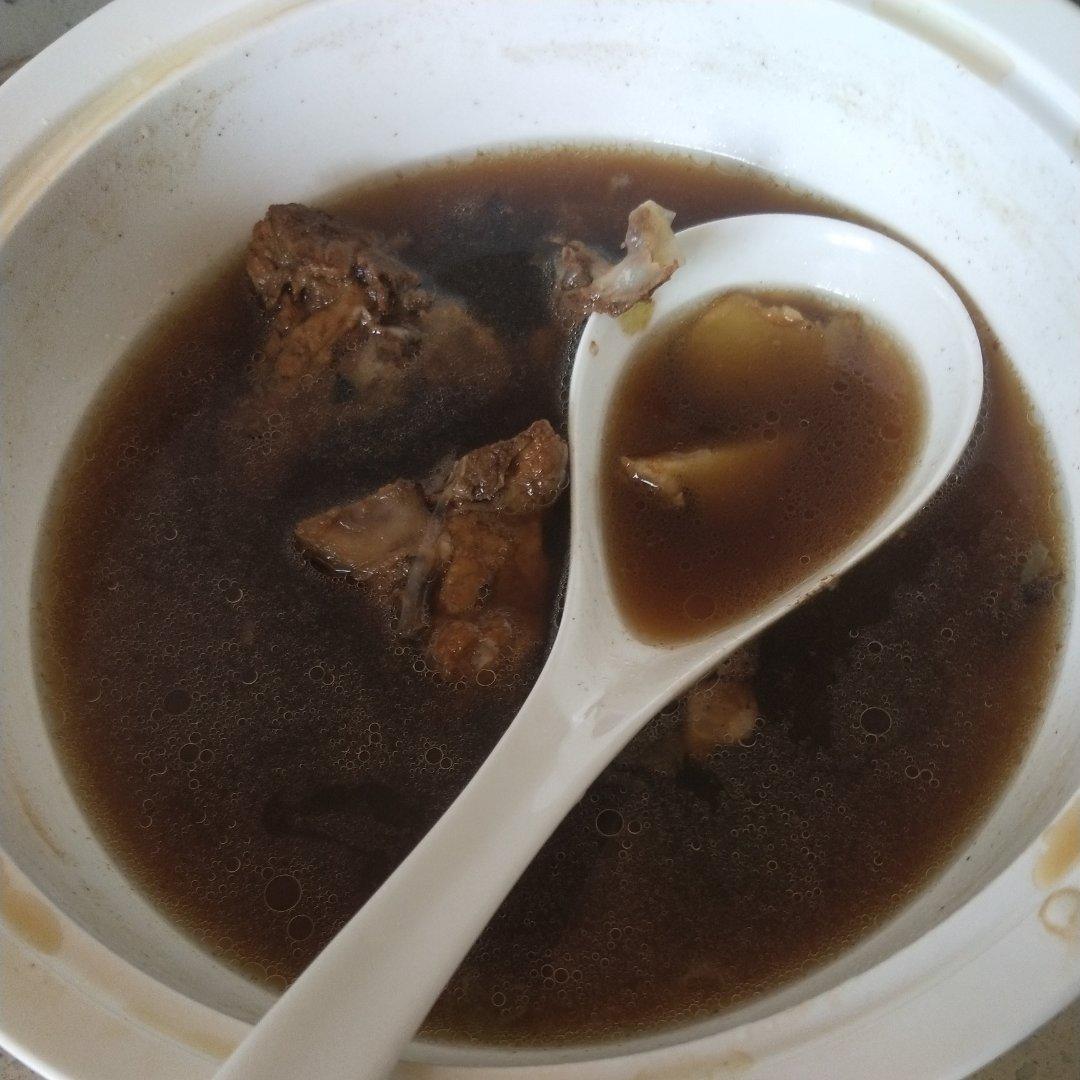 排骨米饭